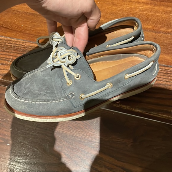 Gold Cup Sperrys boat shoes size 8.5 - Picture 2 of 3